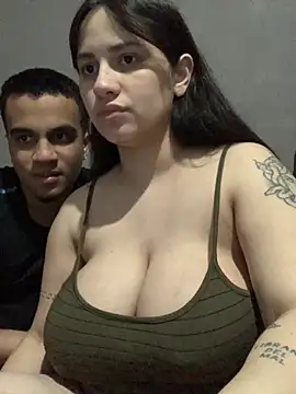 Snapshot of Galaycris chatting on 12.01.25 Galaycris online show from 12.01.25