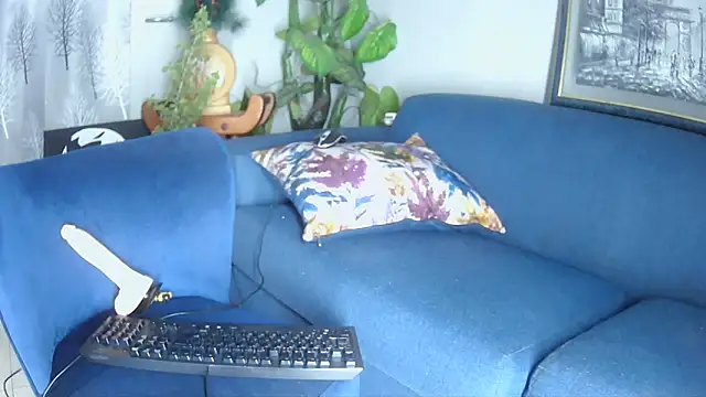 SexyCurves9 online show from 12.19.25