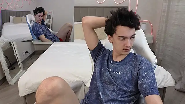 MoonlinSkinn online show from 02.12.26