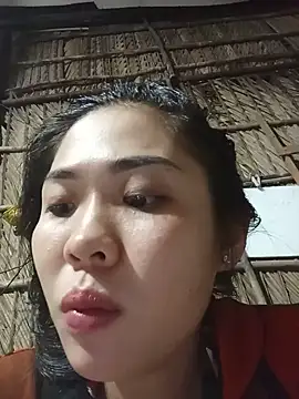 Snapshot of Lin-kute98 chatting on 05.16.26 Lin-kute98 online show from 05.16.26
