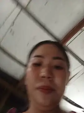 Snapshot of Lin-kute98 chatting on 05.19.26 Lin-kute98 online show from 05.19.26