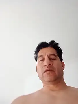 ChrisFloresP online show from 12.03.25