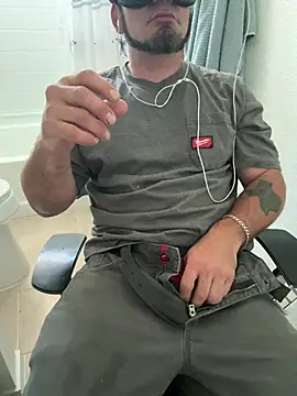 2addictivelyhorny online show from 04.07.26