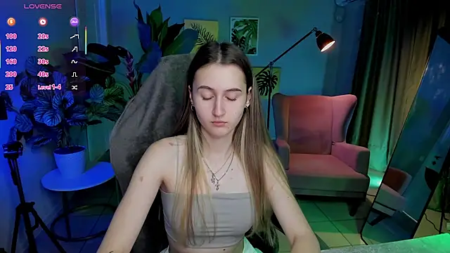 Ave Costly online show from 06.30.26