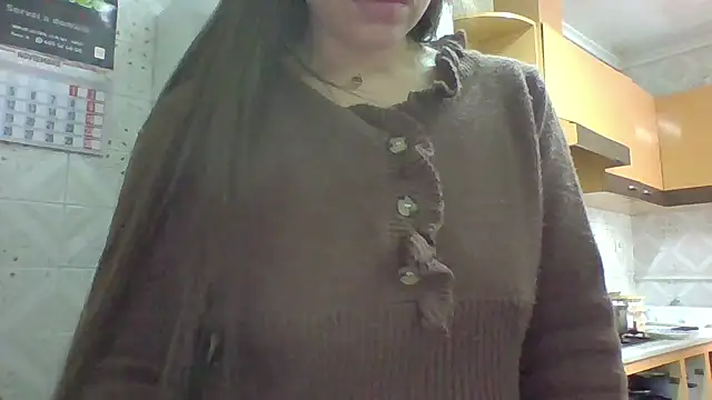 Snapshot of mery_lou2025 chatting on 11.24.25 mery lou2025 online show from 11.24.25