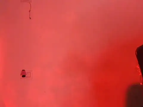 cute mahira online show from 04.18.26