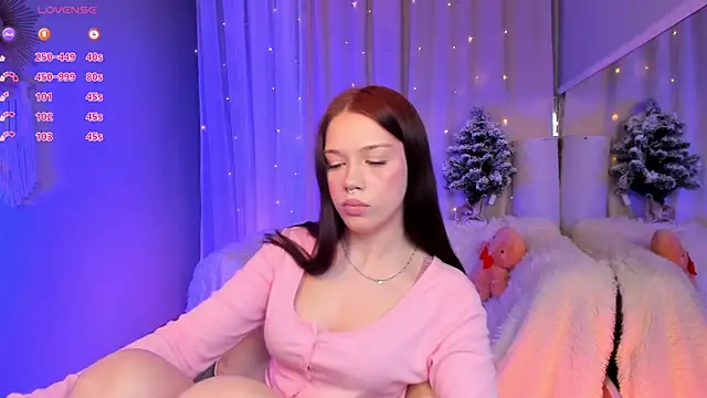 Snapshot of SunRisee_ chatting on 01.05.26 SunRisee online show from 01.05.26