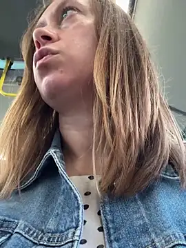 Brooke lover online show from 06.04.26