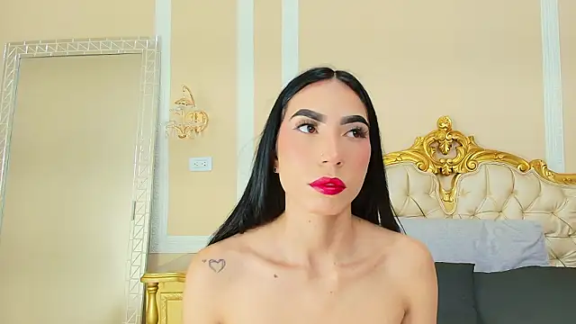 HallieStone online show from 02.05.26