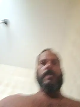 Snapshot of wakahoe chatting on 11.25.25 wakahoe online show from 11.25.25