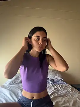 Miia moonn online show from 04.04.26