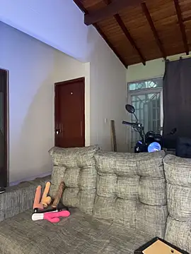 Miia moonn online show from 04.08.26