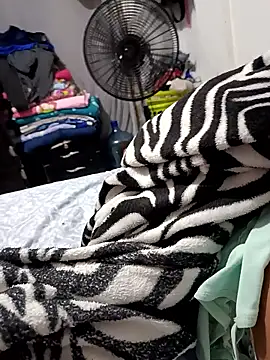 culona2417 online show from 01.08.26