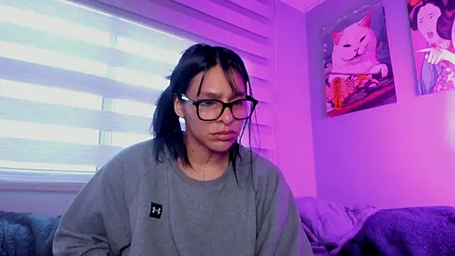 SaraAndrade  online show from 07.03.26
