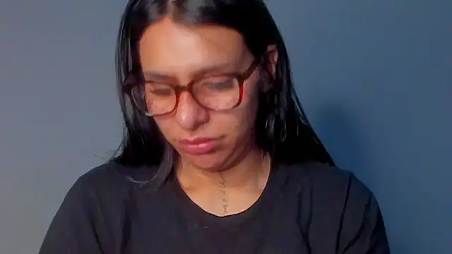 SaraAndrade  online show from 07.25.26