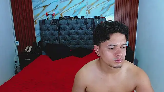 Meryandcris online show from 03.24.26