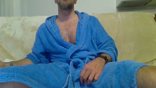 Snapshot of Eroshotlicker chatting on 05.18.26 Eroshotlicker online show from 05.18.26
