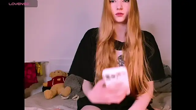  Milana Sparkl75  online show from 02.12.26