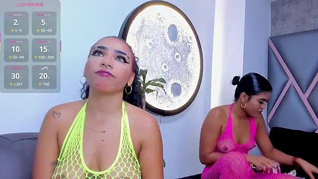 Snapshot of Polett_Amaranta chatting on 11.29.25 Polett Amaranta online show from 11.29.25