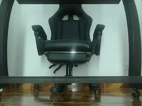 Snapshot of Alphacashmaster777 chatting on 03.11.26 Alphacashmaster777 online show from 03.11.26