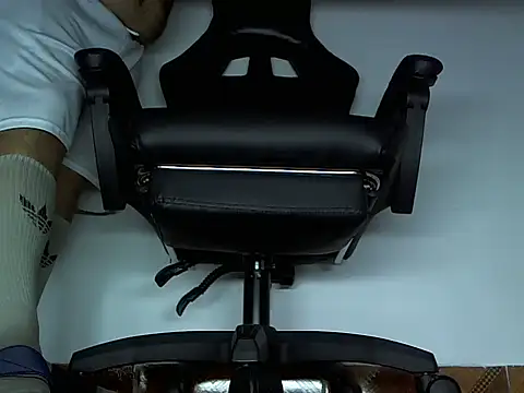 Snapshot of Alphacashmaster777 chatting on 03.27.26 Alphacashmaster777 online show from 03.27.26