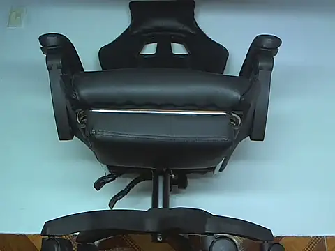 Snapshot of Alphacashmaster777 chatting on 04.15.26 Alphacashmaster777 online show from 04.15.26