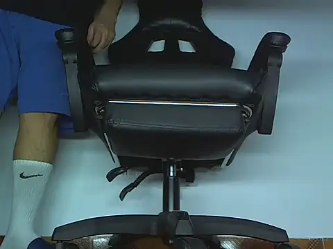 Snapshot of Alphacashmaster777 chatting on 04.15.26 Alphacashmaster777 online show from 04.15.26