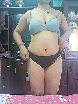 Lovely Vilika online show from 11.30.25