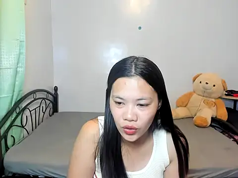 Snapshot of urasian_cha chatting on 11.26.25 urasian cha online show from 11.26.25