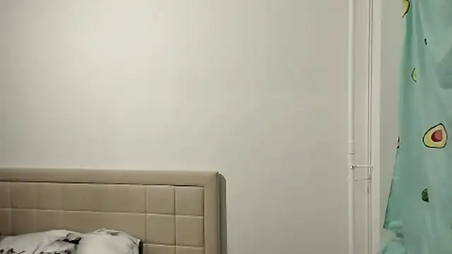 Snapshot of ArianeRandy chatting on 02.04.26 ArianeRandy online show from 02.04.26