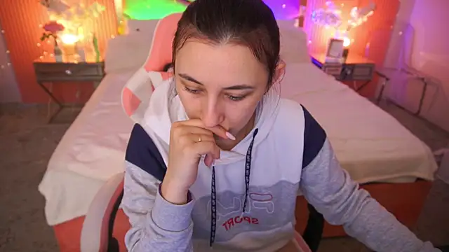 RoxieRay online show from 03.02.26