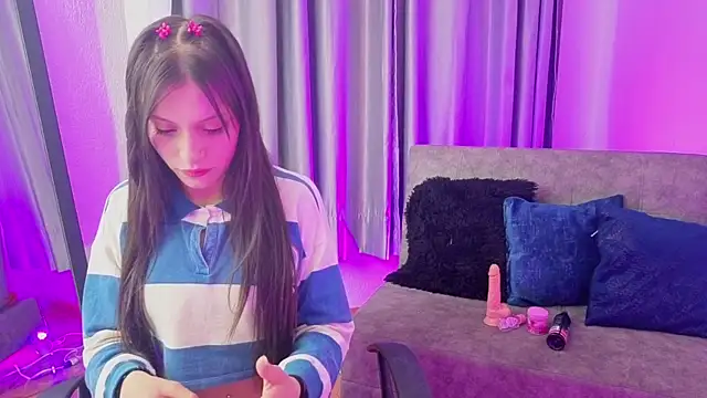 Snapshot of TiinaJonus_ chatting on 02.28.26 TiinaJonus online show from 02.28.26