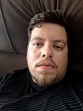 Snapshot of Leoon98 chatting on 01.19.26 Leoon98 online show from 01.19.26