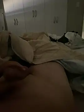 Snapshot of MatiG2323 chatting on 02.26.26 MatiG2323 online show from 02.26.26