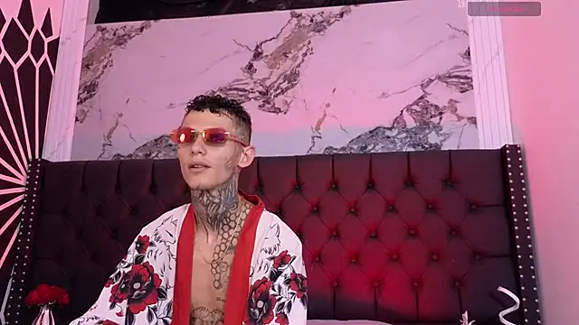 Paulo 527 online show from 04.06.26