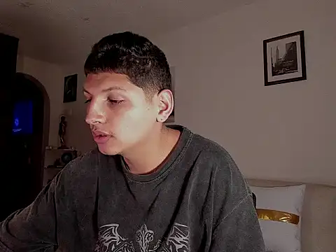 Snapshot of Juan_belmont chatting on 02.07.26 Juan belmont online show from 02.07.26