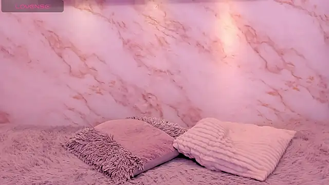 Dakota ferreti  online show from 04.08.26