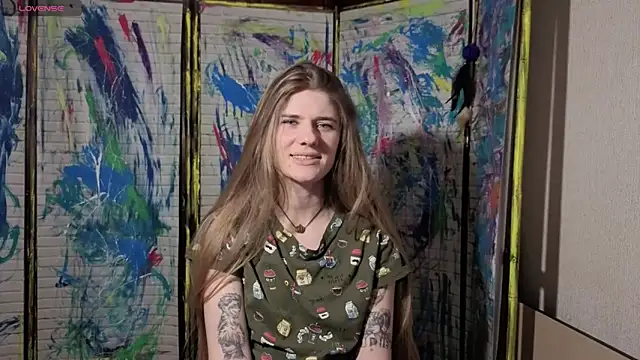 Adell Love online show from 04.17.26