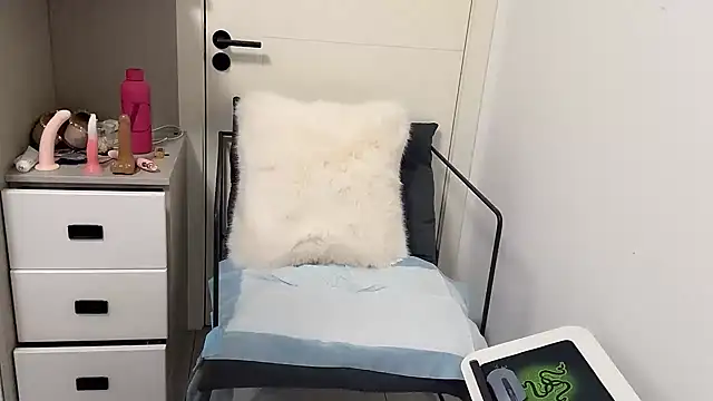 wanou33669 online show from 02.07.26