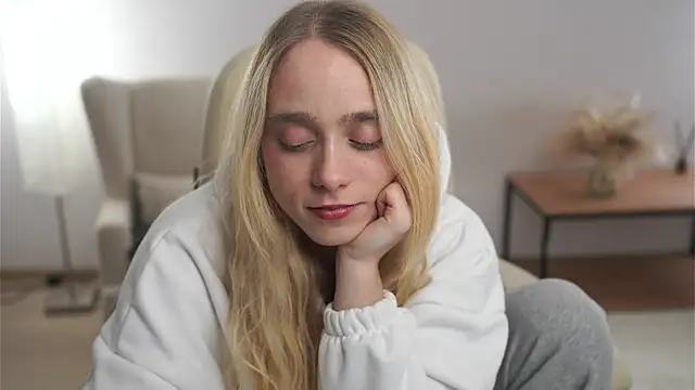 SharleneTaymon online show from 11.28.25