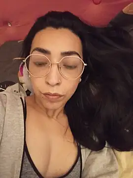 Yani-14 online show from 05.17.26