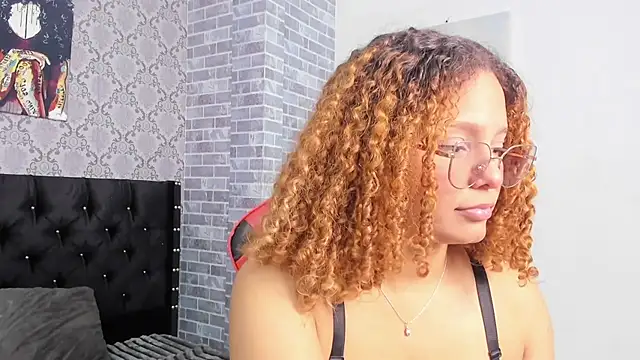 Crystal bunn online show from 11.29.25