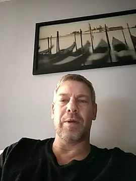 Snapshot of lorisaux chatting on 11.27.25 lorisaux online show from 11.27.25