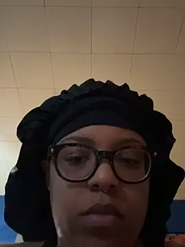 Hazel eyeddemonx online show from 03.18.26