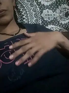 Snapshot of SassyDiy chatting on 03.28.26 SassyDiy online show from 03.28.26