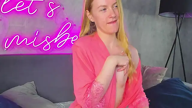 Snapshot of Alicia_Hars chatting on 04.29.26 Alicia Hars online show from 04.29.26