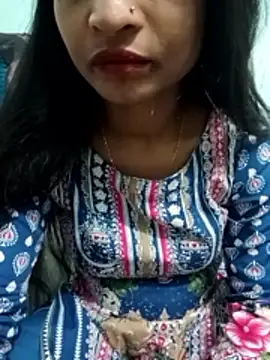 Zoyaa-Zubair online show from 03.13.26