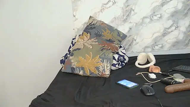 SexyZuluBarbie online show from 06.17.26