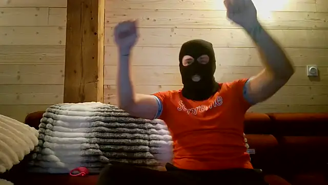 Snapshot of Shadowx699 chatting on 12.01.25 Shadowx699 online show from 12.01.25