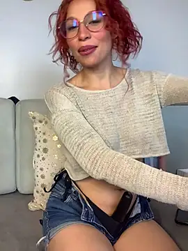 PrettyChloe  online show from 02.11.26